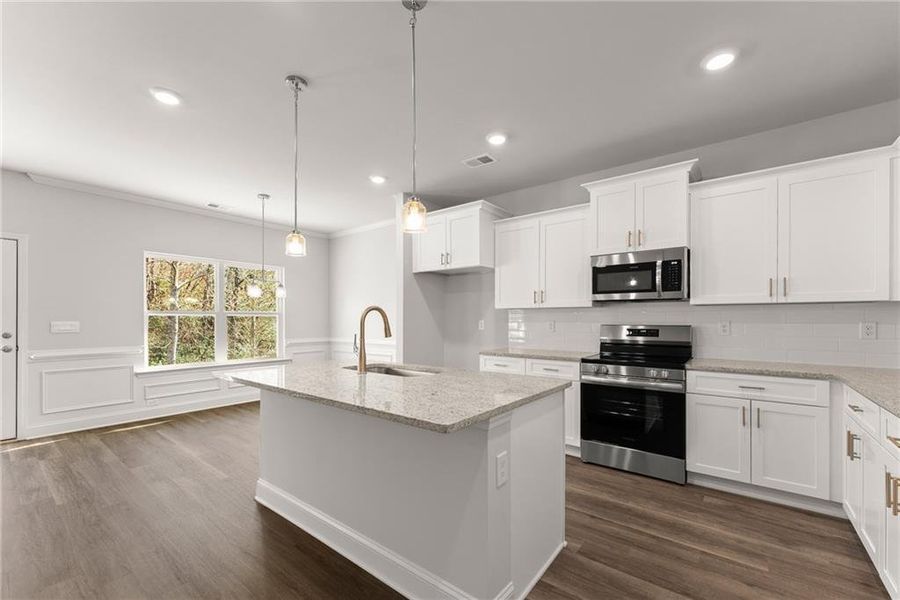 Image 37 of a home in Magnolia Villas.