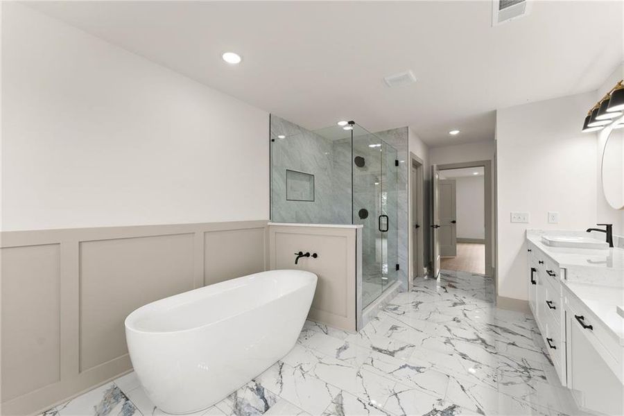 Furnished interior view inside a new home in , Jefferson (Image 10).