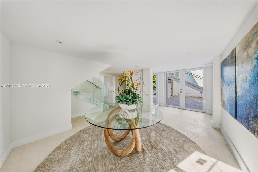 Furnished interior view inside a new home in , Islamorada, Village of Islands (Image 3).