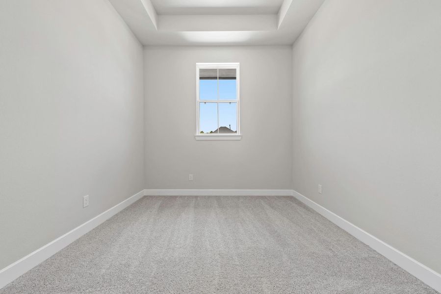 Spacious, unfurnished interior of a new home in The Trails, New Caney (Image 17).