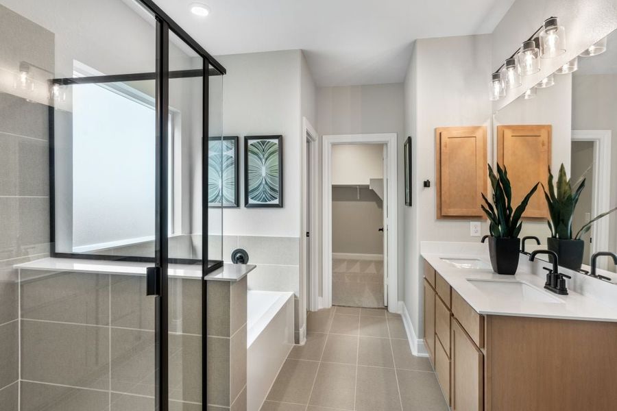 Representative furnished interior of a home built from the 2527 Modeled by KB Home in Creekside at Estancia, Austin (Image 14).
