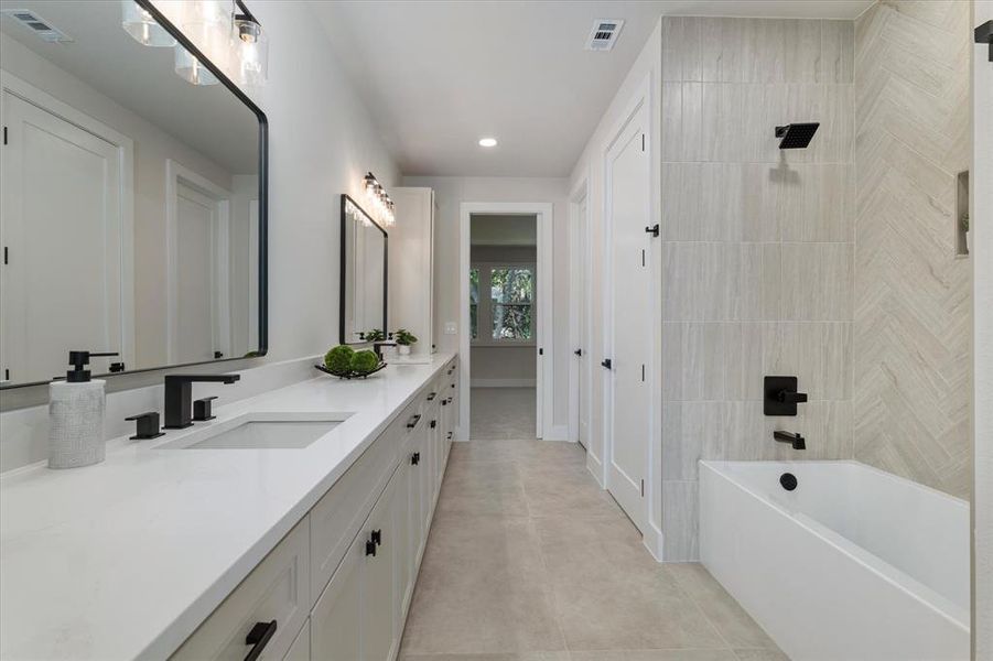 Furnished interior view inside a new home in , Southlake (Image 9).