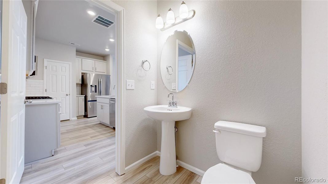 Furnished interior view inside a new home in , Broomfield (Image 10).