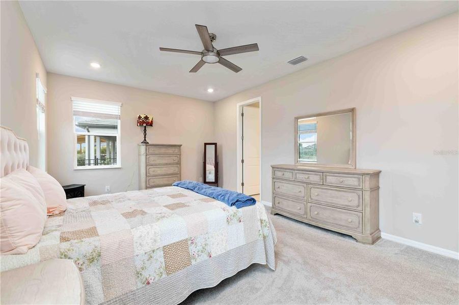 Furnished interior view inside a new home in , Lakewood Ranch (Image 39).