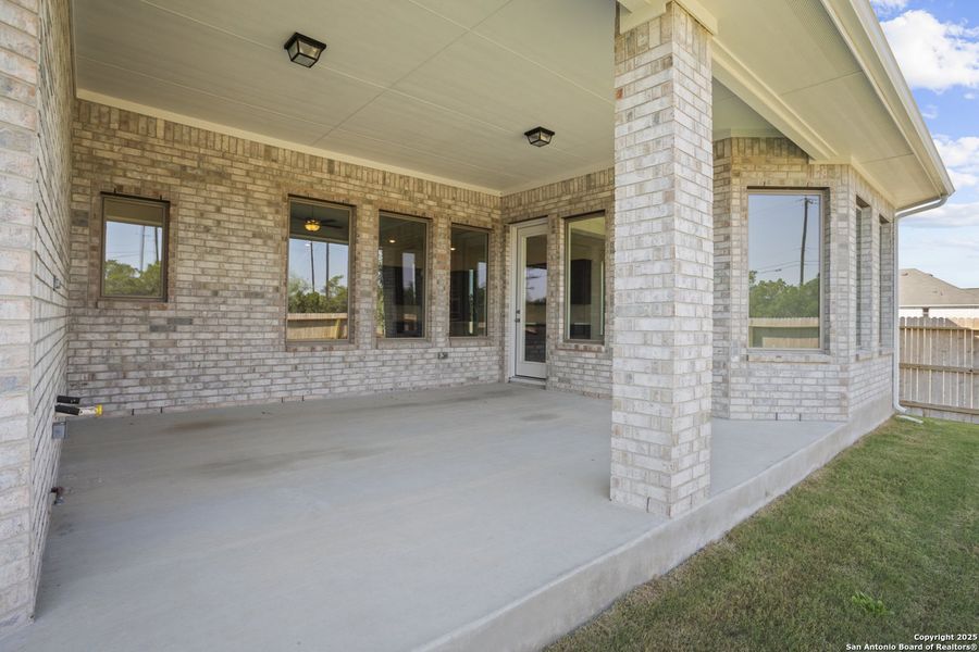 Exterior details and patio area of a home in Stillwater Ranch, San Antonio (Image 18). Exterior details and patio area of a home in Stillwater Ranch, San Antonio (Image 18).