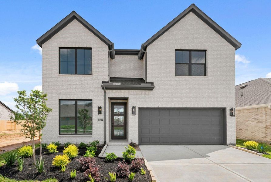Move in Ready. Westin Homes *New Construction* Manhattan Plan. Move in Ready. Westin Homes *New Construction* Manhattan Plan.