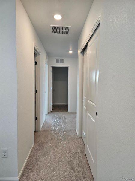 Spacious, unfurnished interior of a new home in The Cottages Collection at Ridgeline Vista, Brighton (Image 12). Spacious, unfurnished interior of a new home in The Cottages Collection at Ridgeline Vista, Brighton (Image 12).