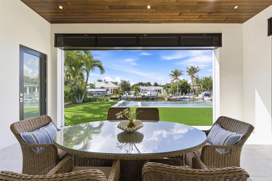 2442_Bay_Cir_WPB_2013_-_end_024