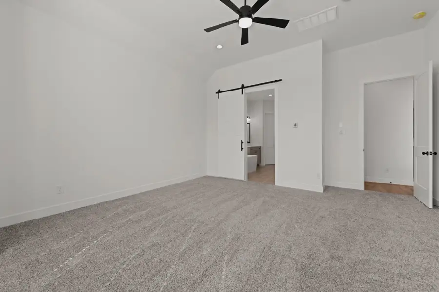 Representative unfurnished interior of a home built from the Brentwood by Chesmar Homes in Briarley, Montgomery (Image 13). Representative unfurnished interior of a home built from the Brentwood by Chesmar Homes in Briarley, Montgomery (Image 13).