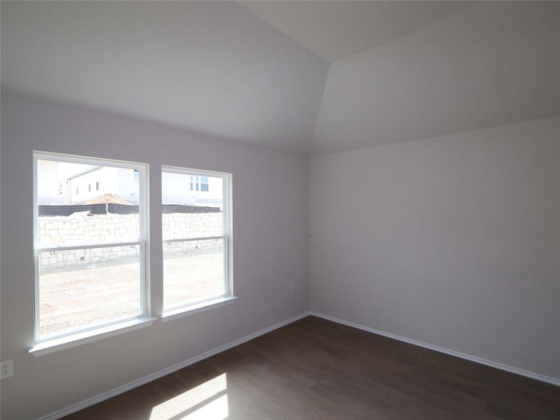 Spacious, unfurnished interior of a new home in Marble Creek Crossing, Austin (Image 16).