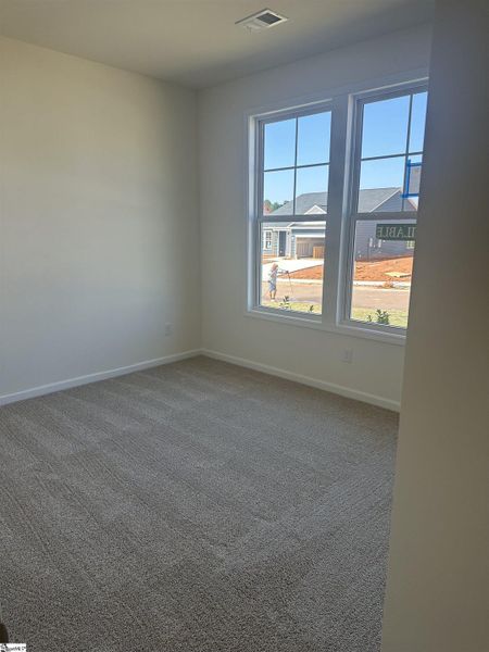 Spacious, unfurnished interior of a new home in Shiloh Trail, Wellford (Image 19).