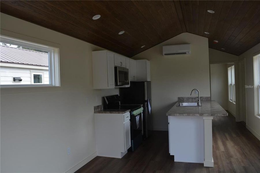 Furnished interior view inside a new home in , Oviedo (Image 6).