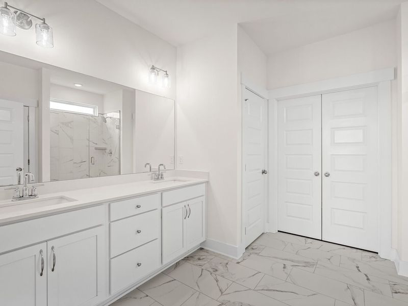 Furnished interior view inside a new home in Benders Cove, Mount Juliet (Image 14).
