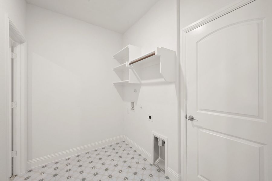 Spacious, unfurnished interior of a new home in Timberbrook, Justin (Image 23). Spacious, unfurnished interior of a new home in Timberbrook, Justin (Image 23).