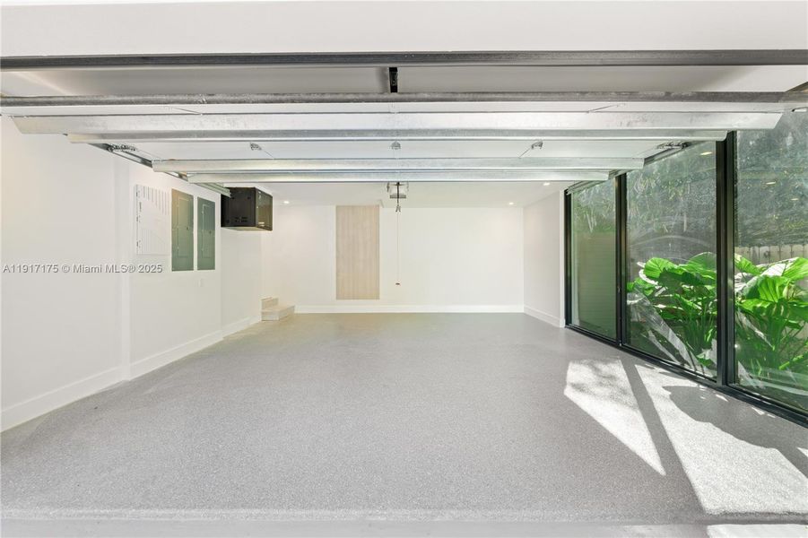 Spacious, unfurnished interior of a new home in , Biscayne Park (Image 17). Spacious, unfurnished interior of a new home in , Biscayne Park (Image 17).