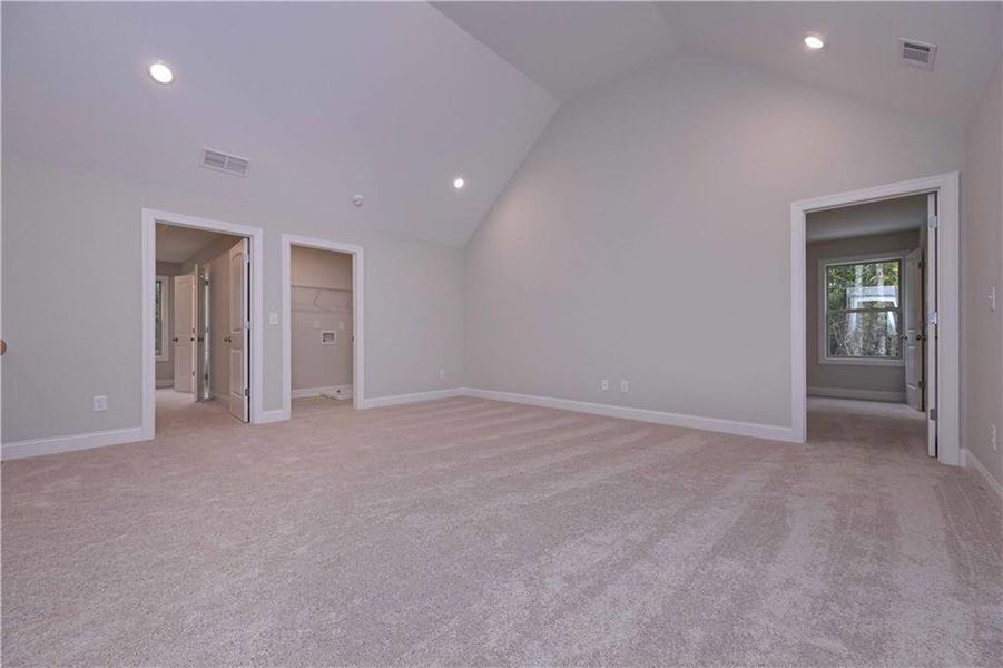 Spacious, unfurnished interior of a new home in , Douglasville (Image 38). Spacious, unfurnished interior of a new home in , Douglasville (Image 38).