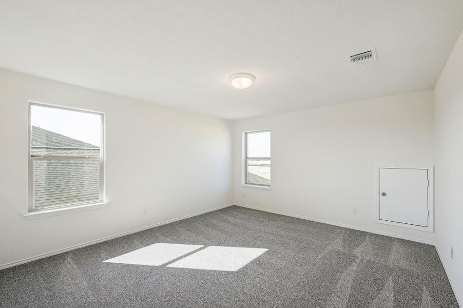 Spacious, unfurnished interior of a new home in Salerno - Heritage Collection, Round Rock (Image 16). Spacious, unfurnished interior of a new home in Salerno - Heritage Collection, Round Rock (Image 16).