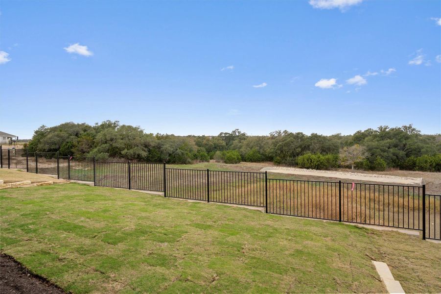 Exterior details and patio area of a home in Sun City Texas, Georgetown (Image 25).