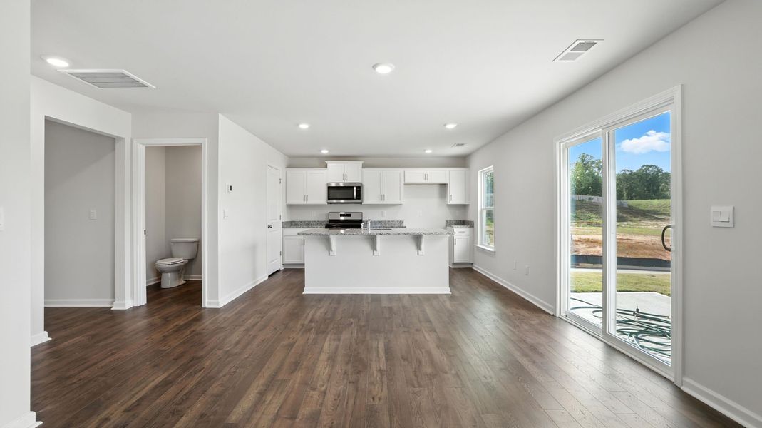 Image 31 of a home in Treemont Commons. Image 31 of a home in Treemont Commons.