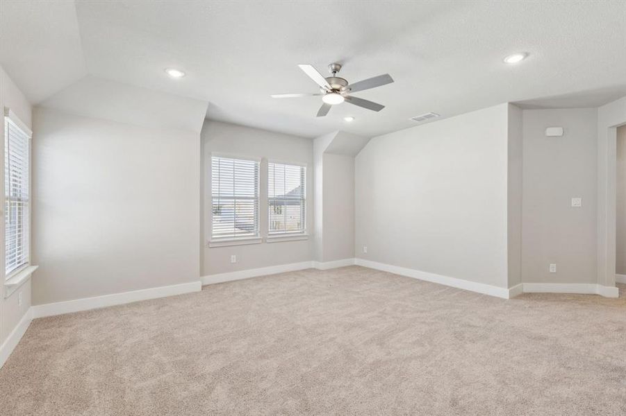 Spacious, unfurnished interior of a new home in Painted Tree Woodland West, McKinney (Image 14). Spacious, unfurnished interior of a new home in Painted Tree Woodland West, McKinney (Image 14).