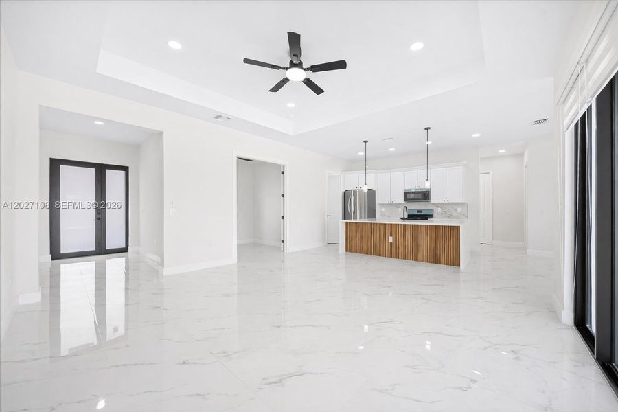 Spacious, unfurnished interior of a new home in , Cape Coral (Image 21). Spacious, unfurnished interior of a new home in , Cape Coral (Image 21).