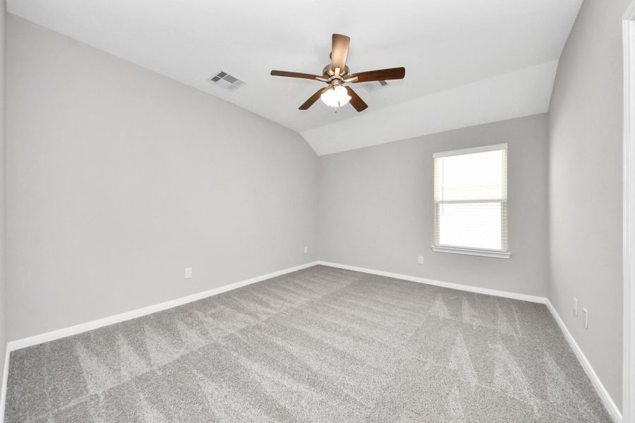 Image 6 of a home in . Image 6 of a home in .