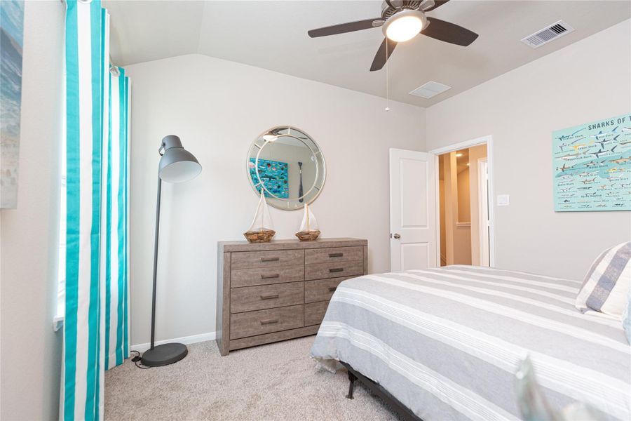 Furnished interior view inside a new home in Montgomery Ridge: Landmark Collection, Montgomery (Image 13).