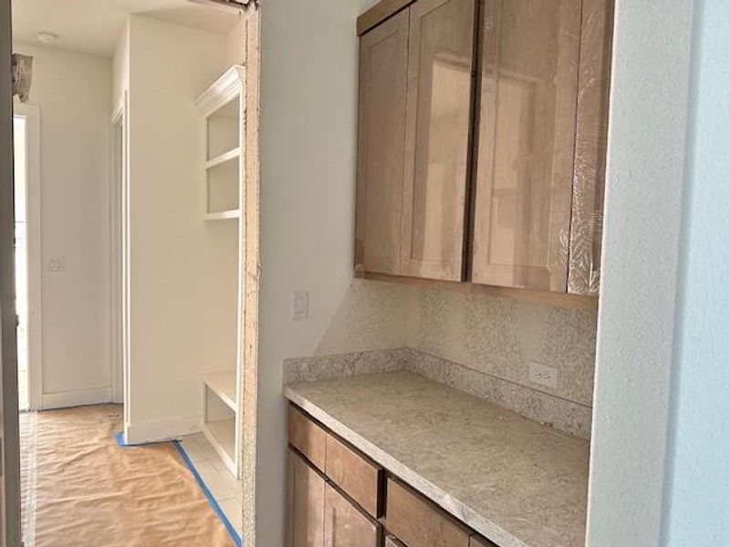 Beautiful details in Open Concept Kitchen