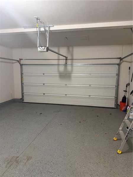 Spacious, unfurnished interior of a new home in , Acworth (Image 26).