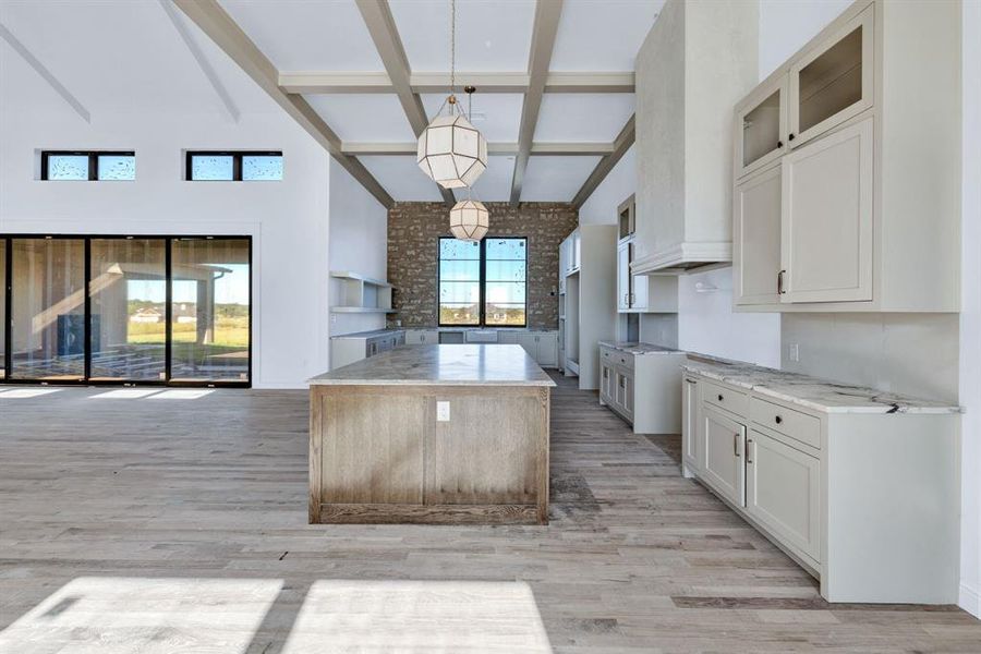 Community amenities in , Krum (Image 19).