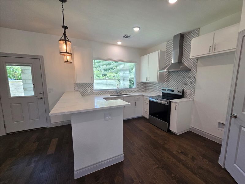 Furnished interior view inside a new home in , Round Rock (Image 7).