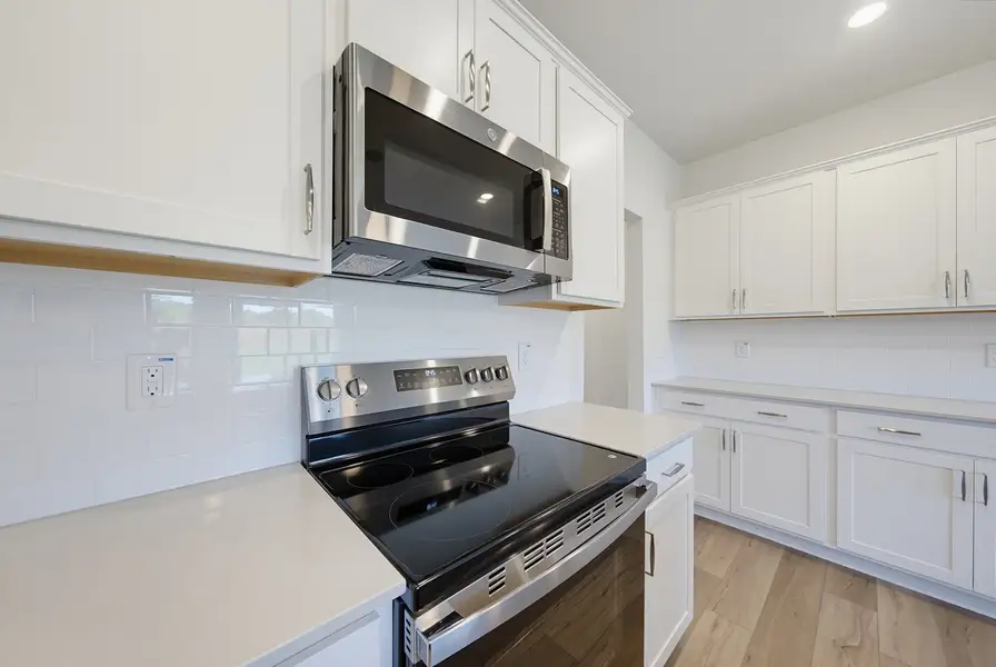 Furnished interior view inside a new home in Sweetbrier, Durham (Image 7).