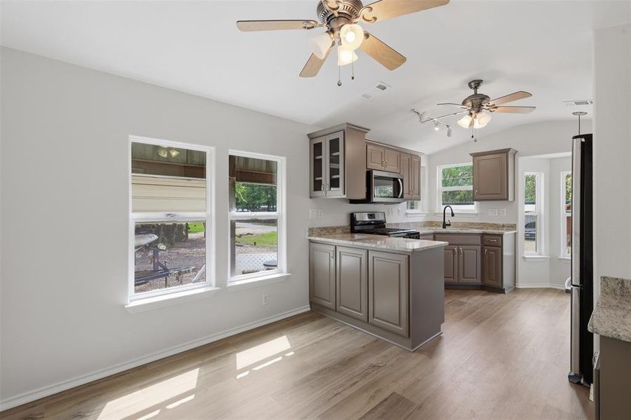 Furnished interior view inside a new home in , Yantis (Image 6).