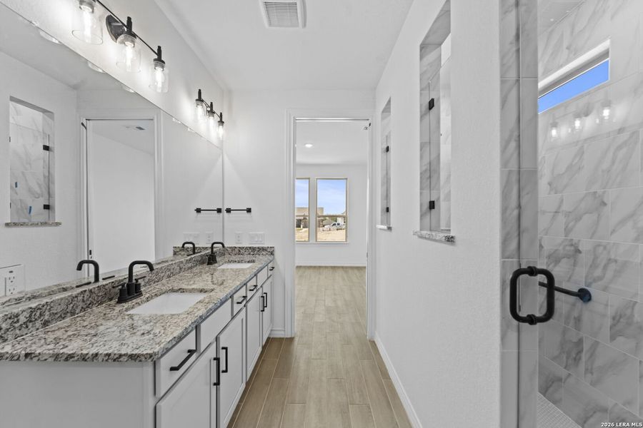 Furnished interior view inside a new home in Del Webb New Braunfels at Veramendi, New Braunfels (Image 10).