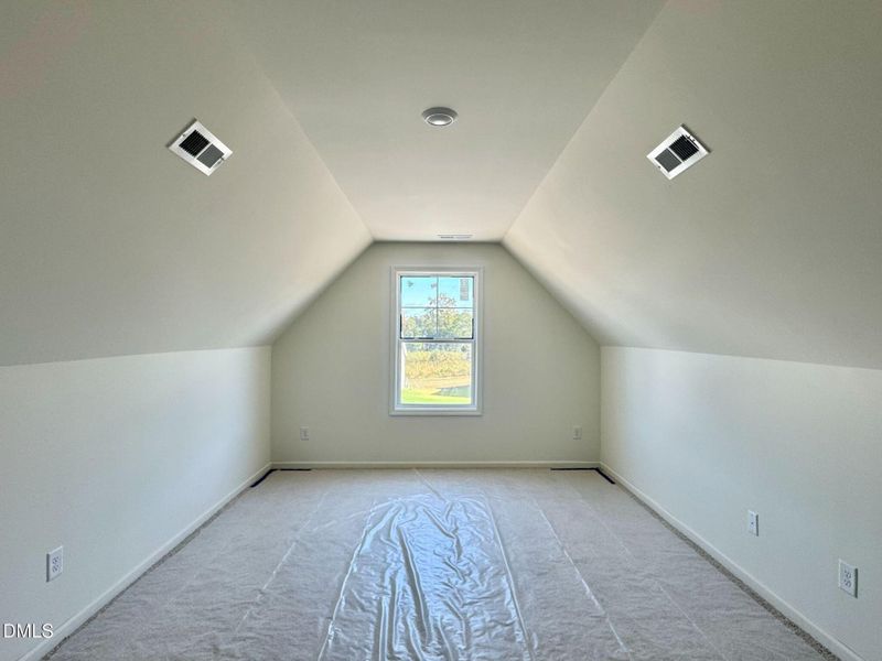 20251015_170400307_iOS