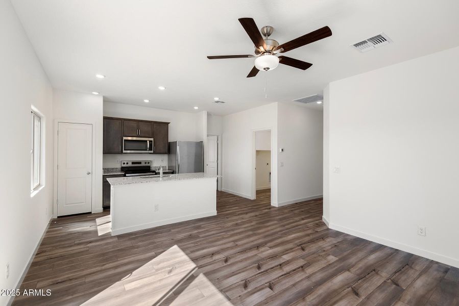 Southwest_Amado _D_R_004