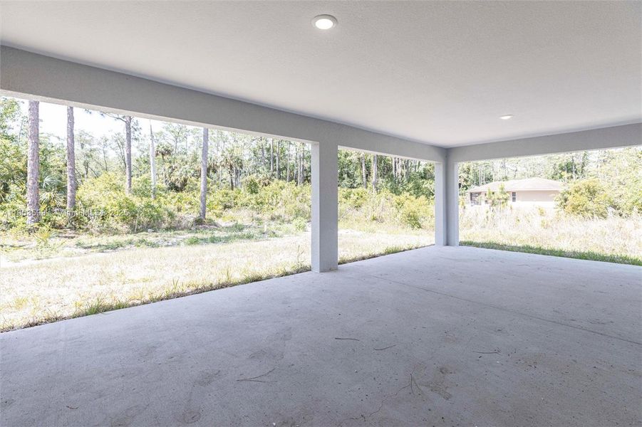Exterior details and patio area of a home in , Lehigh Acres (Image 3). Exterior details and patio area of a home in , Lehigh Acres (Image 3).