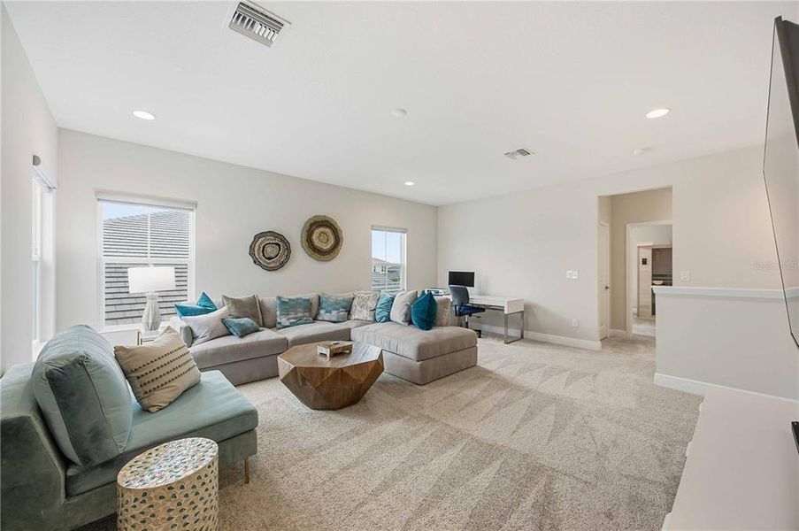 Furnished interior view inside a new home in , Lakewood Ranch (Image 43). Furnished interior view inside a new home in , Lakewood Ranch (Image 43).