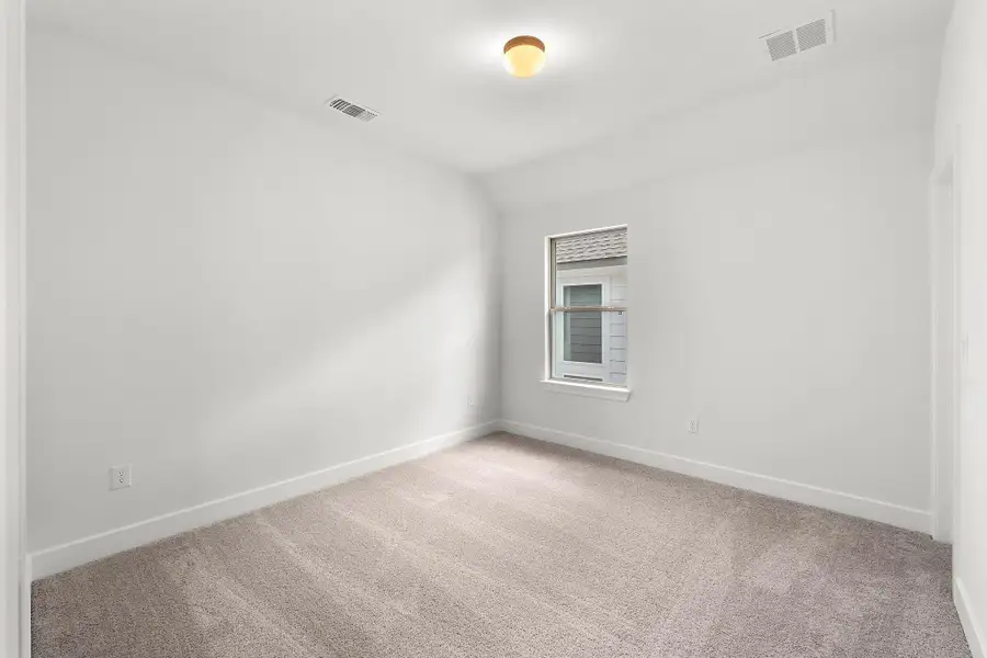 Spacious, unfurnished interior of a new home in Parmer Ranch, Georgetown (Image 35). Spacious, unfurnished interior of a new home in Parmer Ranch, Georgetown (Image 35).