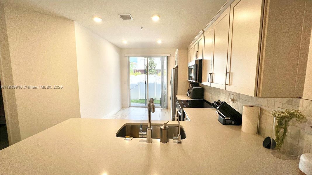 Furnished interior view inside a new home in , Pembroke Pines (Image 27).