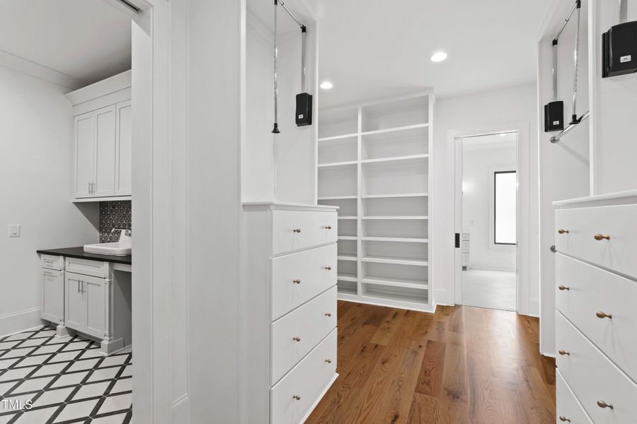 Tanbark (50) Tanbark (50)