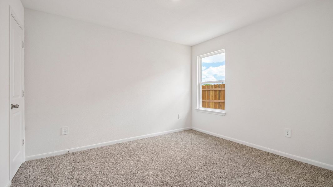 Spacious, unfurnished interior of a new home in Prairie Lakes, Buda (Image 29).