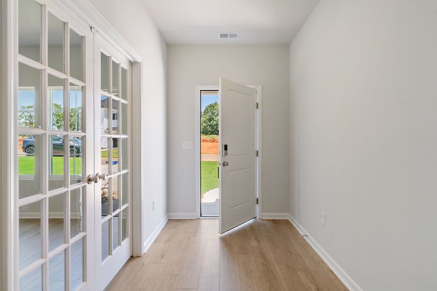 Spacious, unfurnished interior of a new home in Burke Estates, Chesnee (Image 12). Spacious, unfurnished interior of a new home in Burke Estates, Chesnee (Image 12).