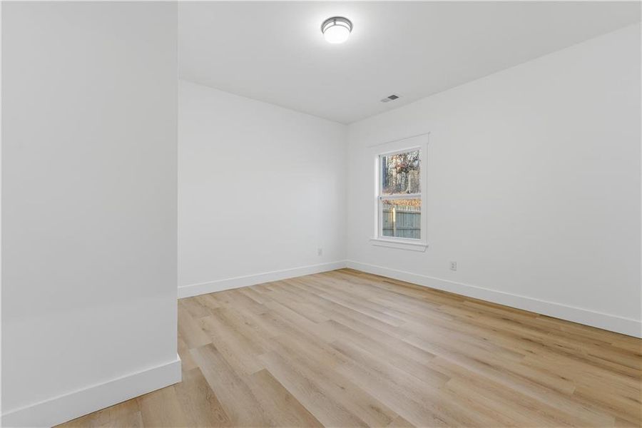 Spacious, unfurnished interior of a new home in , Acworth (Image 38). Spacious, unfurnished interior of a new home in , Acworth (Image 38).