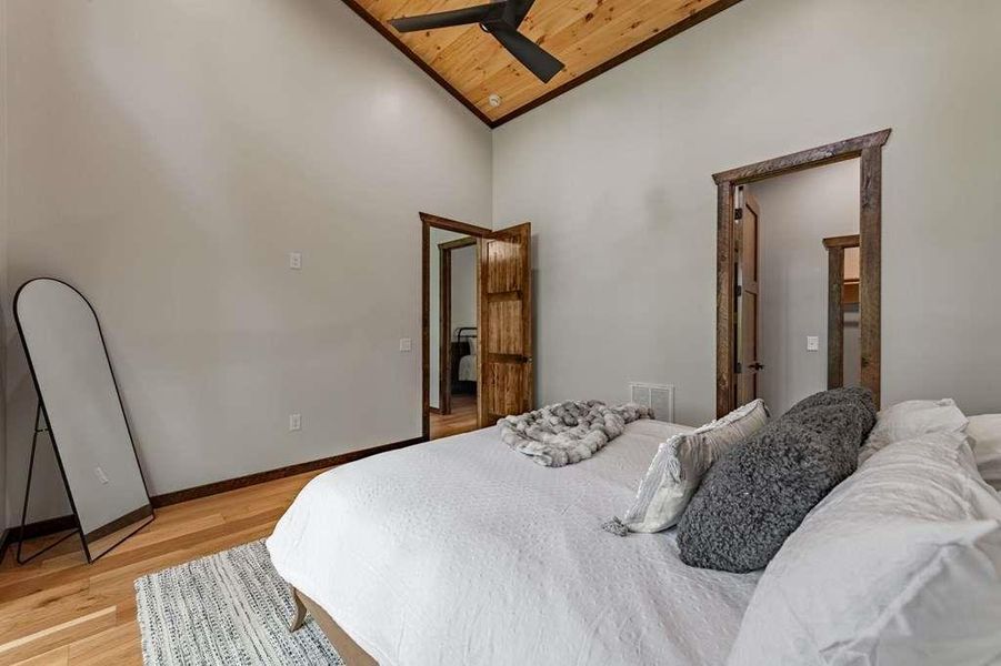Furnished interior view inside a new home in , Blue Ridge (Image 51).