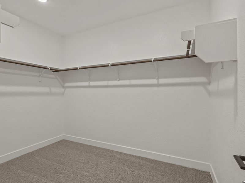 Spacious, unfurnished interior of a new home in The Reserve at Potranco Oaks, Castroville (Image 25).