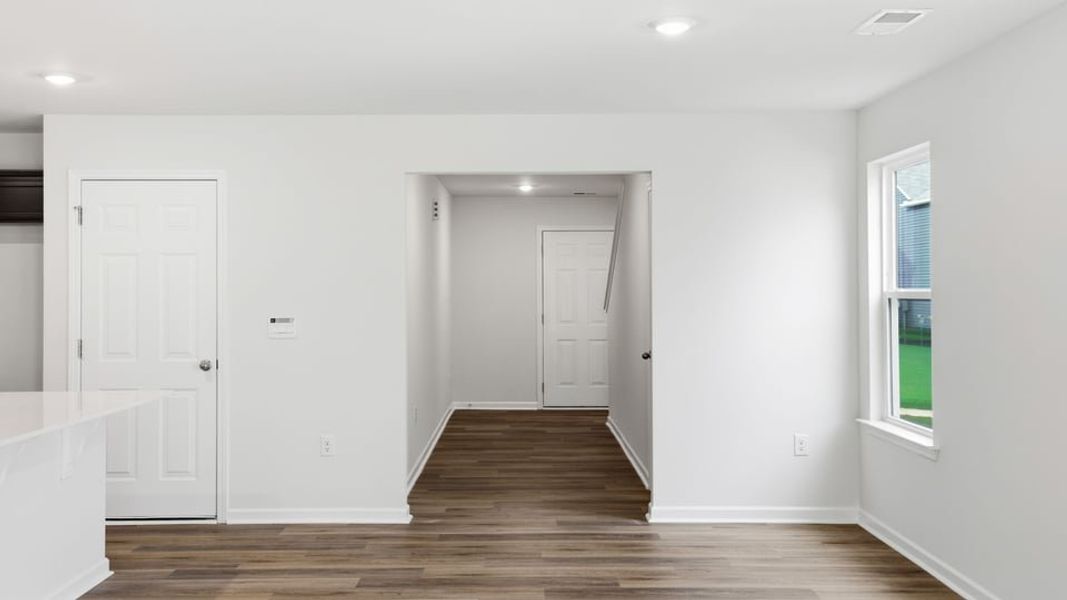 Spacious, unfurnished interior of a new home in Baxter Village, Boiling Springs (Image 17).