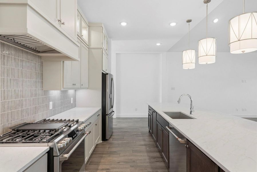 Furnished interior view inside a new home in Meridiana, Manvel (Image 6).