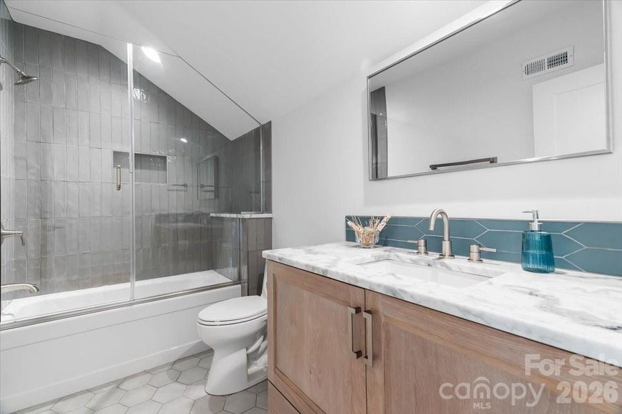 Furnished interior view inside a new home in , Brevard (Image 25).