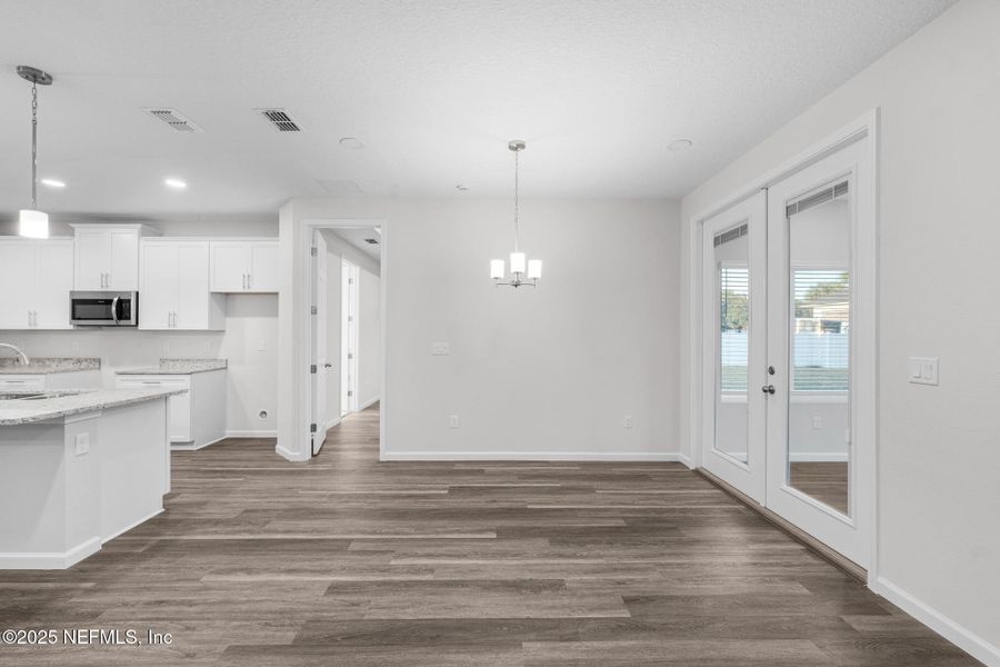 Spacious, unfurnished interior of a new home in , Jacksonville (Image 22).